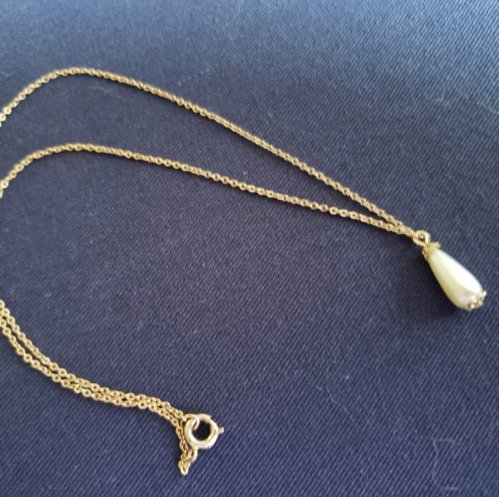 Vintage Sarah Coventry GF Cultured Pearl Drop